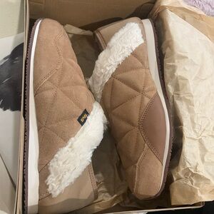 Teva ReEmber Plush Slipper